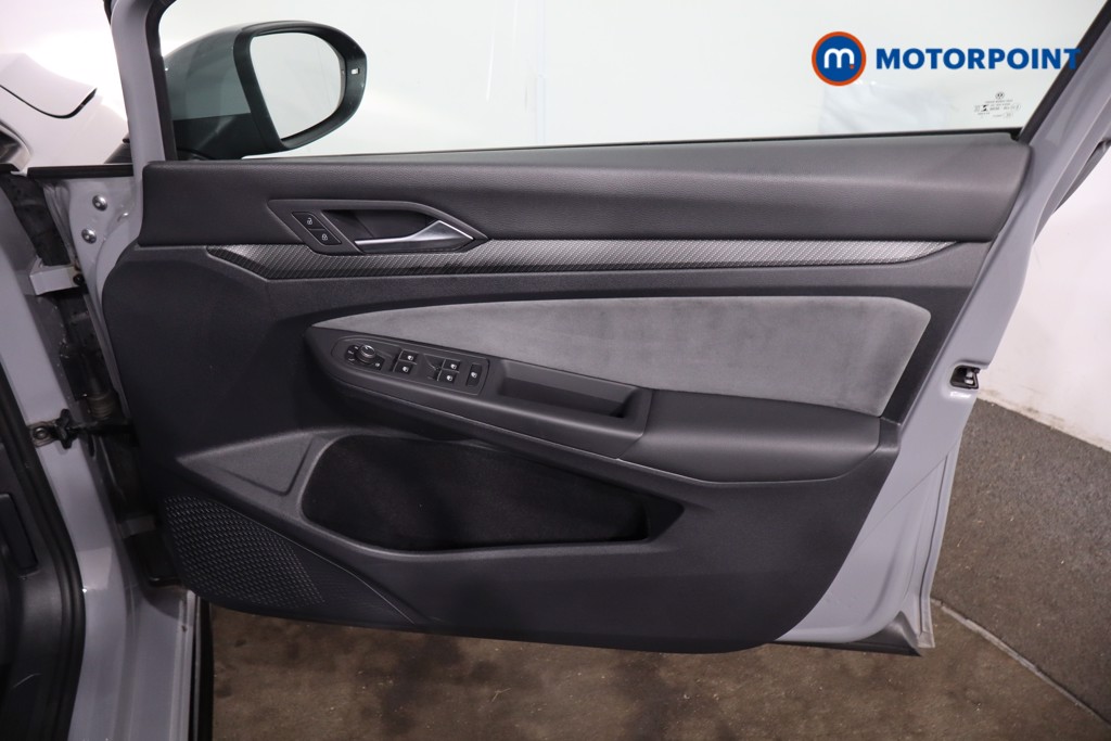 Volkswagen Golf R-Line Manual Petrol Hatchback - Stock Number (1639099) - 21st supplementary image