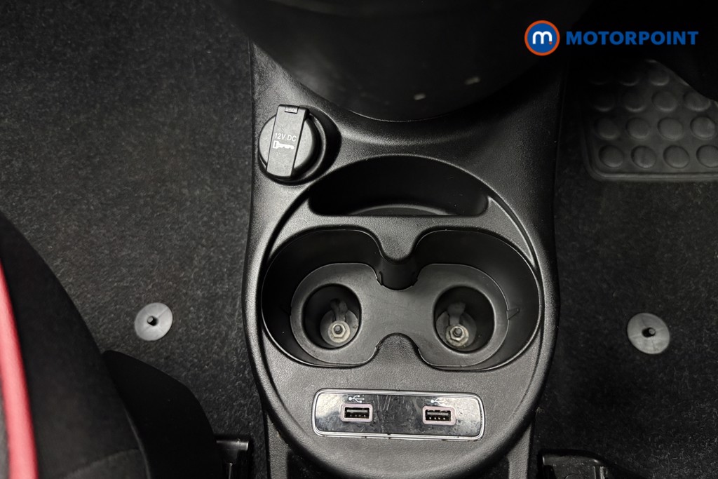 Fiat 500 RED Manual Petrol Hatchback - Stock Number (1639321) - 12th supplementary image