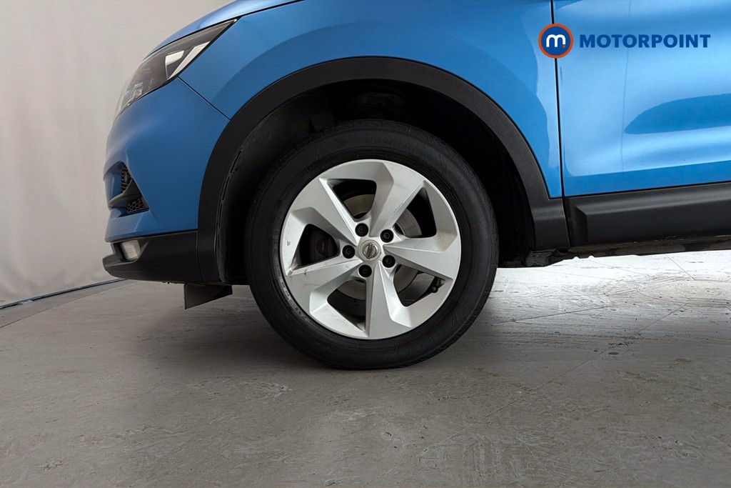 Nissan Qashqai Acenta Premium Manual Petrol SUV - Stock Number (1639359) - 47th supplementary image