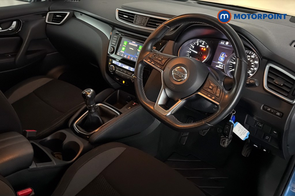 Nissan Qashqai Acenta Premium Manual Petrol SUV - Stock Number (1639359) - 1st supplementary image