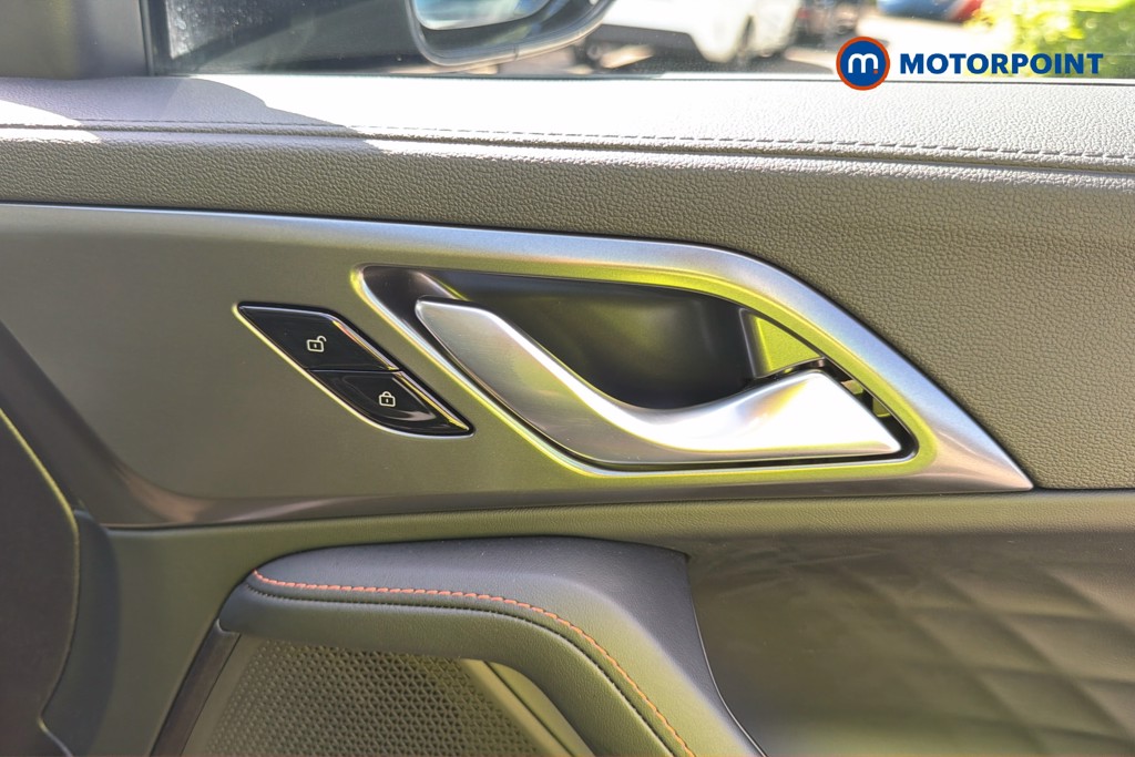 Mg Motor Uk HS Trophy Automatic Petrol-Electric Hybrid SUV - Stock Number (1639487) - 42nd supplementary image
