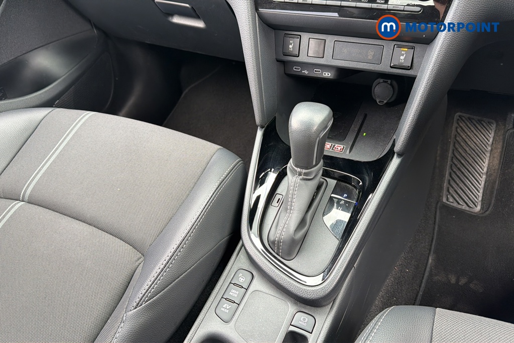 Toyota Yaris Cross Premiere Edition Automatic Petrol-Electric Hybrid Estate - Stock Number (1639496) - 15th supplementary image
