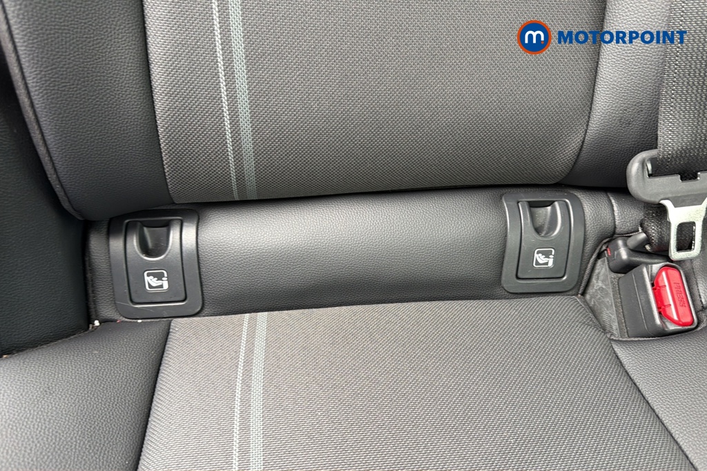 Toyota Yaris Cross Premiere Edition Automatic Petrol-Electric Hybrid Estate - Stock Number (1639496) - 27th supplementary image