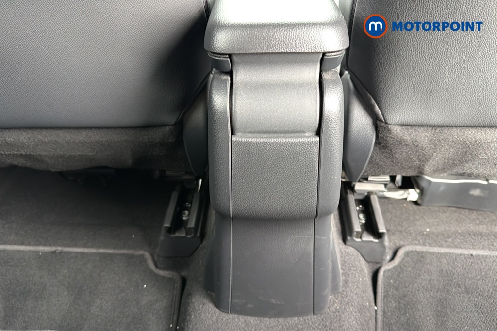 Toyota Yaris Cross Premiere Edition Automatic Petrol-Electric Hybrid Estate - Stock Number (1639496) - 28th supplementary image