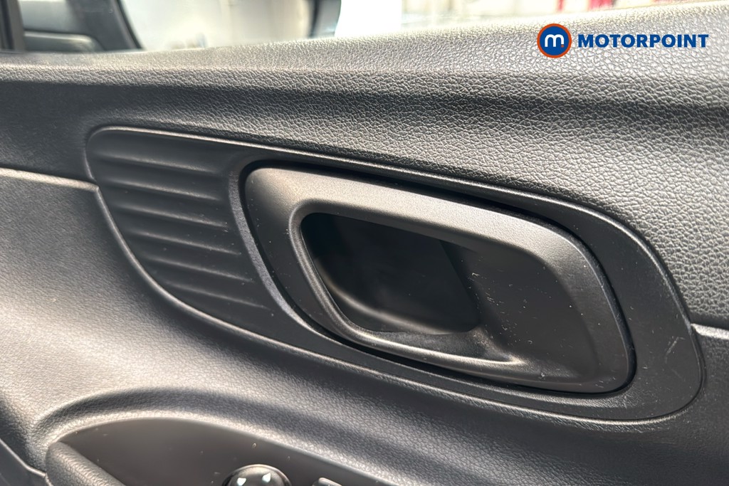 Hyundai Bayon Se Connect Manual Petrol SUV - Stock Number (1639890) - 42nd supplementary image