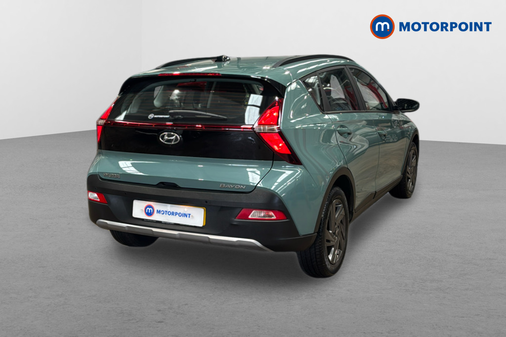 Hyundai Bayon Se Connect Manual Petrol SUV - Stock Number (1639890) - Drivers side rear corner