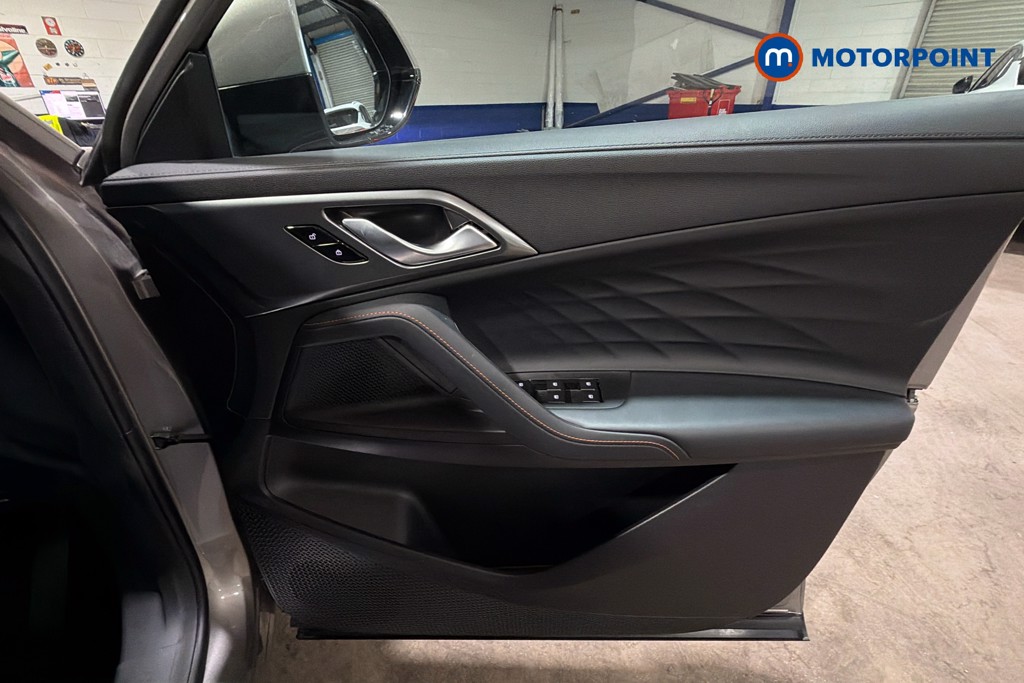 Mg Motor Uk HS Trophy Automatic Petrol-Electric Hybrid SUV - Stock Number (1640052) - 19th supplementary image
