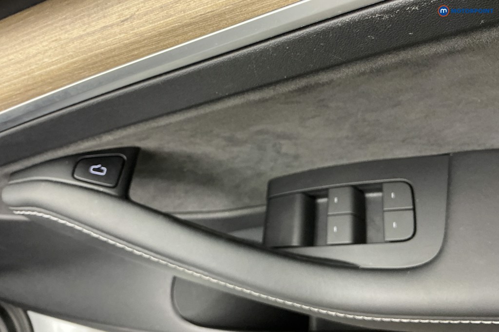 Tesla Model 3 Long Range Automatic Electric Saloon - Stock Number (1640263) - 25th supplementary image