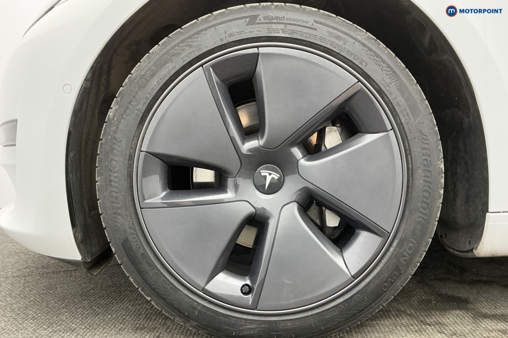Tesla Model 3 Long Range Automatic Electric Saloon - Stock Number (1640263) - 35th supplementary image