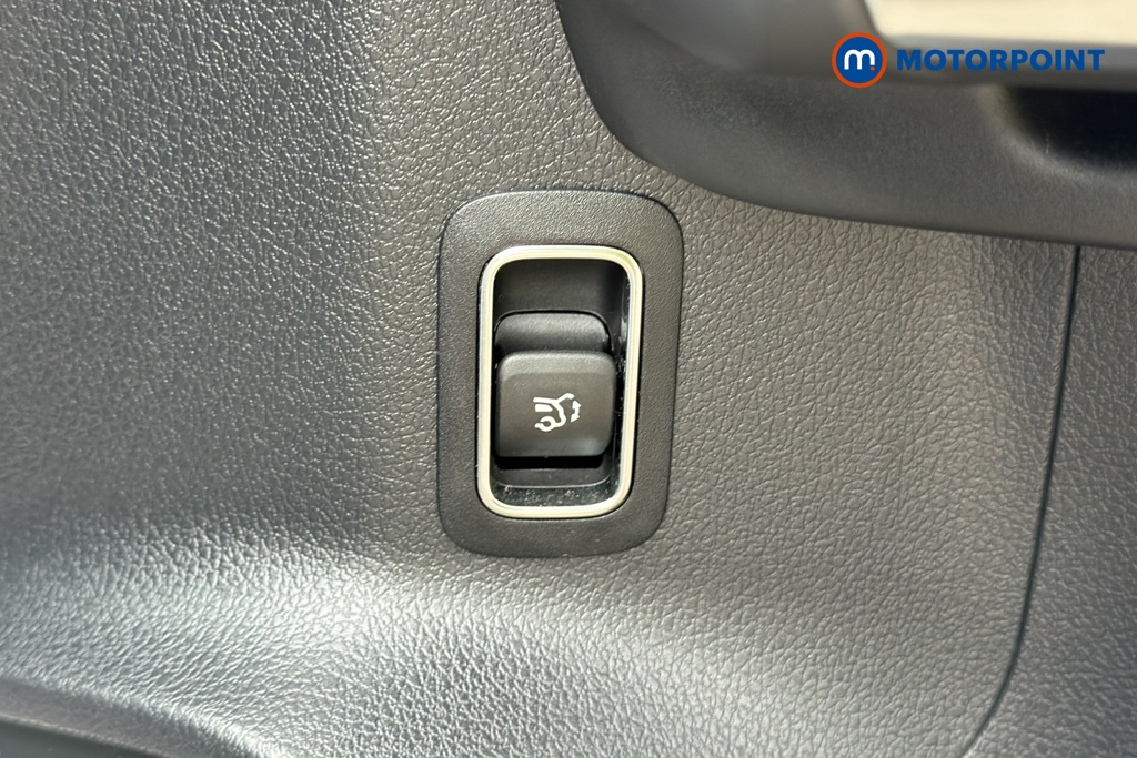 Mercedes-Benz EQA Sport Automatic Electric SUV - Stock Number (1640296) - 994th supplementary image