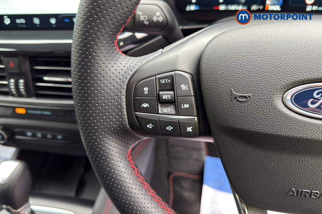 Ford Focus St-Line X Automatic Petrol Estate - Stock Number (1640863) - 4th supplementary image