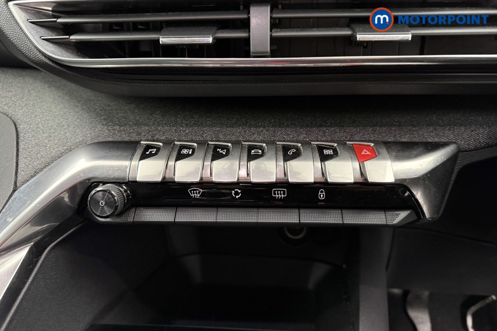 Peugeot 3008 Allure Premium Manual Diesel SUV - Stock Number (1626251) - 10th supplementary image