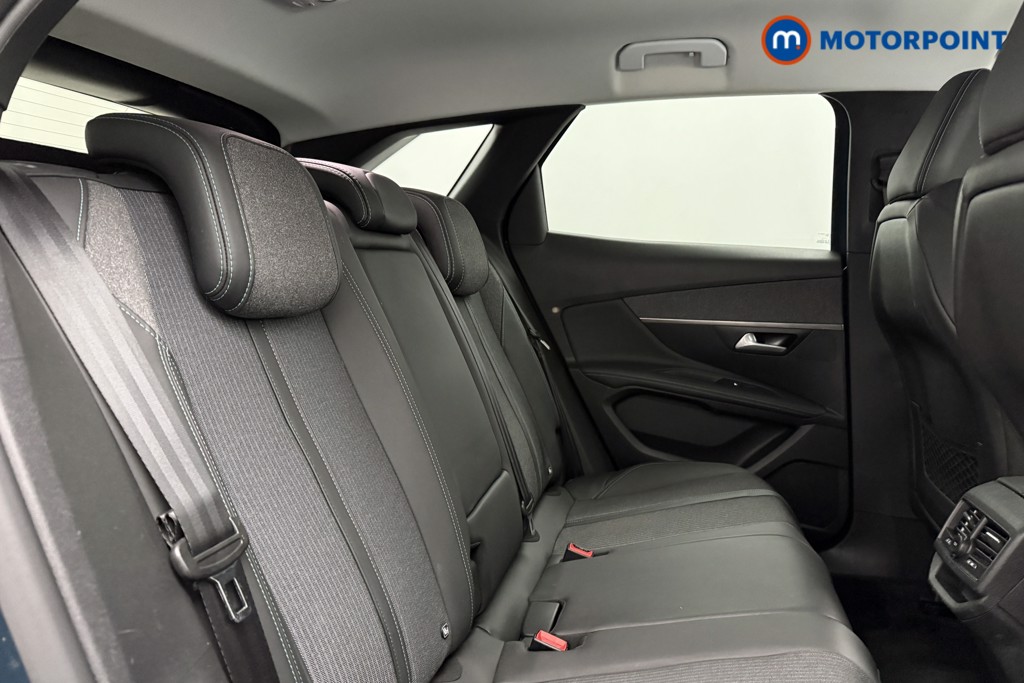 Peugeot 3008 Allure Premium Manual Diesel SUV - Stock Number (1626251) - 17th supplementary image