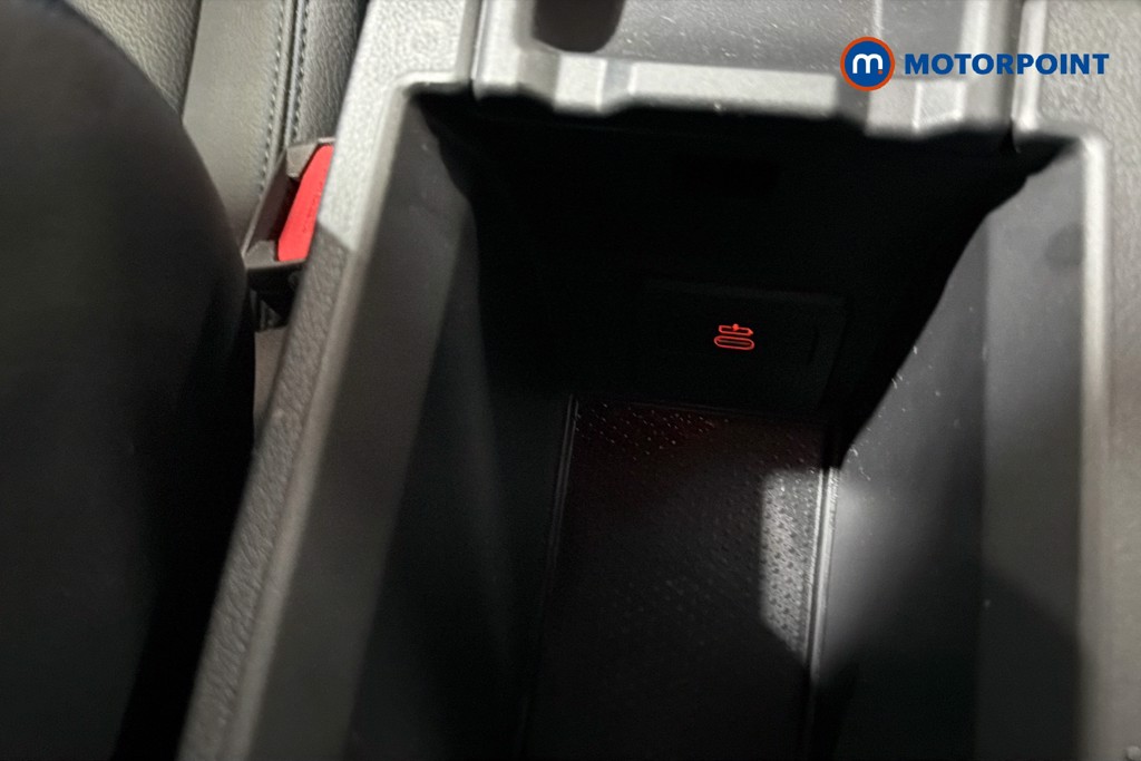 BMW 1 Series M Sport Automatic Petrol Hatchback - Stock Number (1629467) - 17th supplementary image