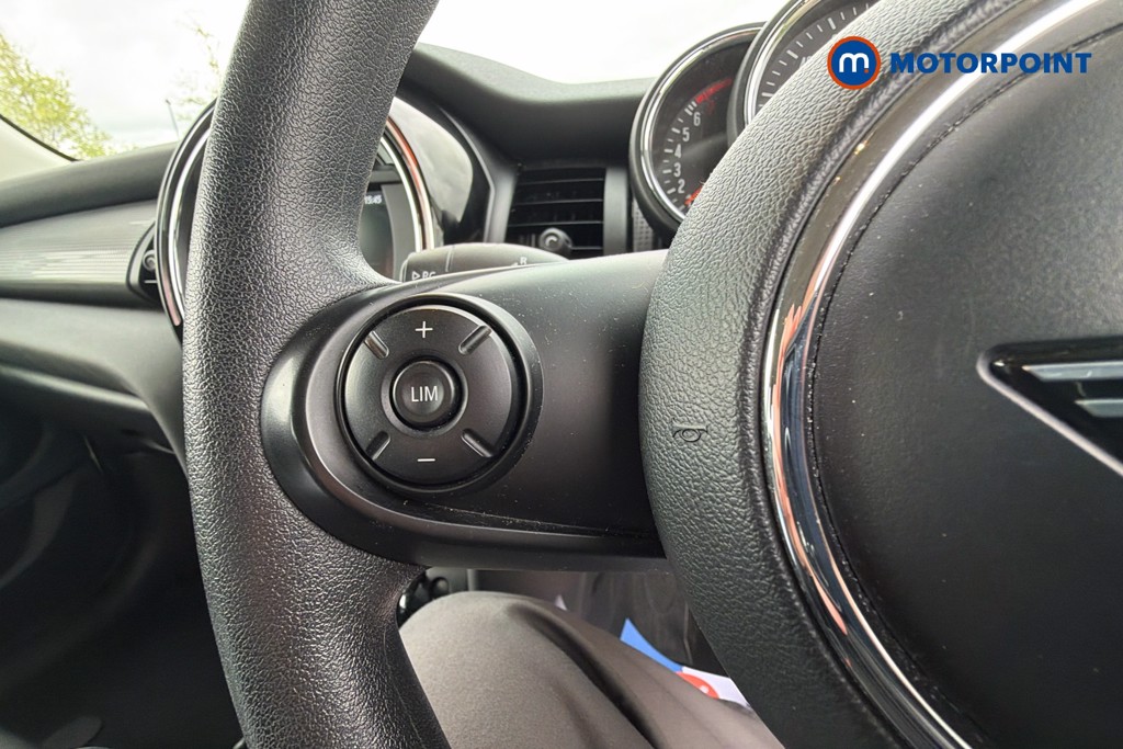 Mini Hatchback Cooper Classic Manual Petrol Hatchback - Stock Number (1629506) - 3rd supplementary image