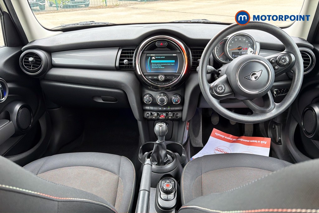 Mini Hatchback Cooper Classic Manual Petrol Hatchback - Stock Number (1629506) - 1st supplementary image