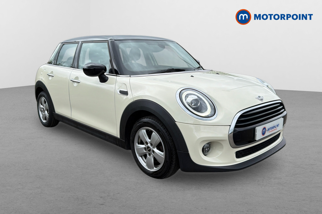 Mini Hatchback Cooper Classic Manual Petrol Hatchback - Stock Number (1629506) - Drivers side front corner
