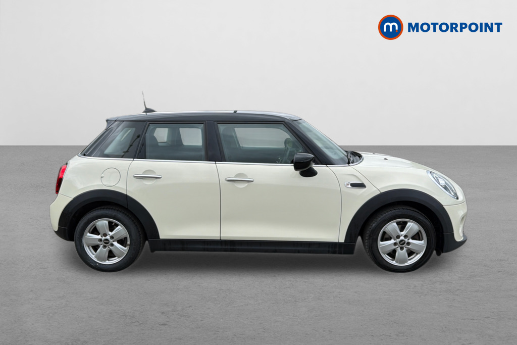 Mini Hatchback Cooper Classic Manual Petrol Hatchback - Stock Number (1629506) - Drivers side