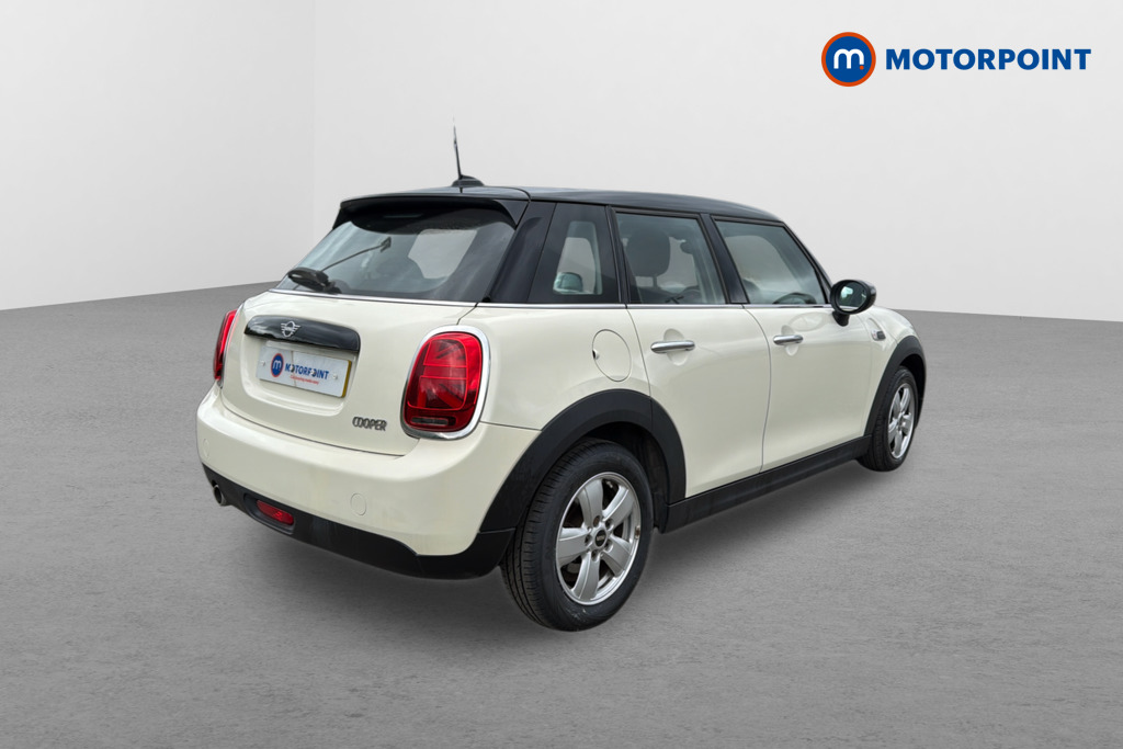 Mini Hatchback Cooper Classic Manual Petrol Hatchback - Stock Number (1629506) - Drivers side rear corner