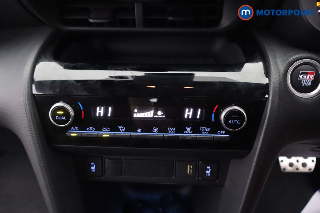 Toyota Yaris Cross Gr Sport Automatic Petrol-Electric Hybrid Estate - Stock Number (1629854) - 3rd supplementary image