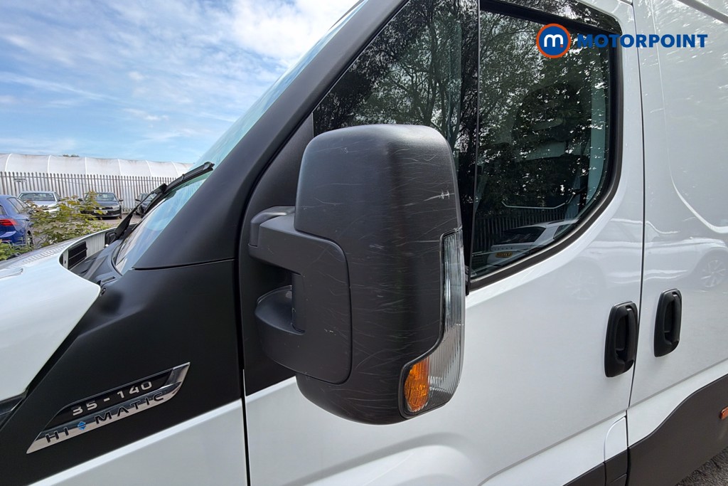 Iveco Daily Business Automatic Diesel High Volume-High Roof Van - Stock Number (1631873) - 43rd supplementary image