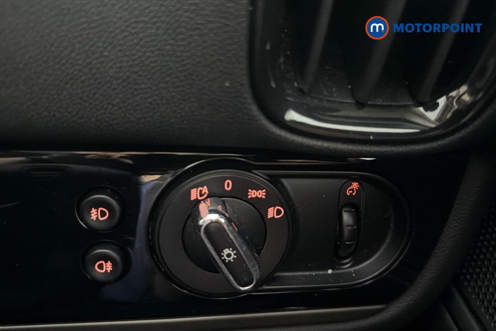 Mini Countryman Cooper S Classic Automatic Petrol SUV - Stock Number (1631886) - 18th supplementary image