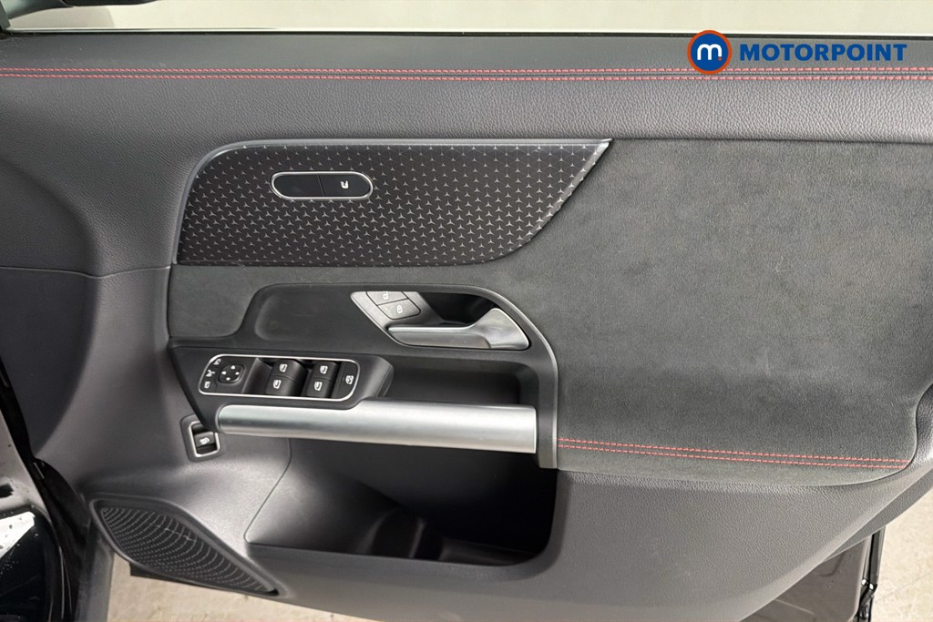 Mercedes-Benz EQA Amg Line Automatic Electric SUV - Stock Number (1632308) - 19th supplementary image