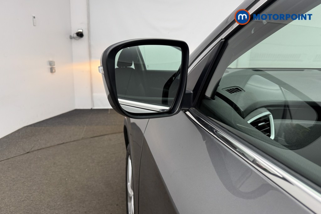 Nissan Qashqai Acenta Premium Manual Diesel SUV - Stock Number (1632513) - 30th supplementary image