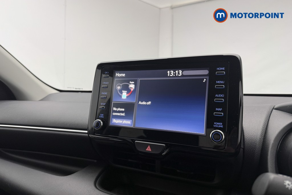 Toyota Yaris Design Automatic Petrol-Electric Hybrid Hatchback - Stock Number (1632544) - 10th supplementary image