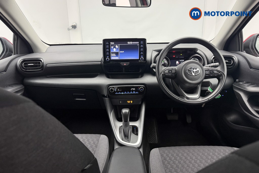 Toyota Yaris Design Automatic Petrol-Electric Hybrid Hatchback - Stock Number (1632544) - 1st supplementary image