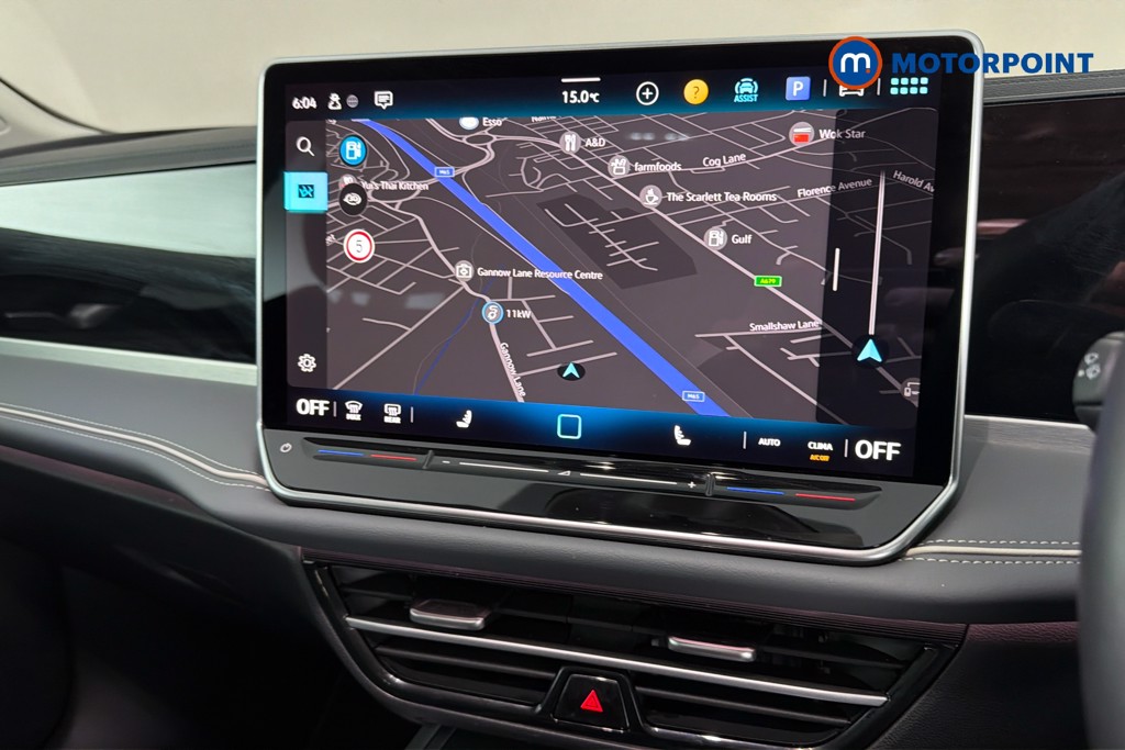 Volkswagen Passat Life Automatic Petrol Plug-In Hybrid Estate - Stock Number (1632936) - 10th supplementary image