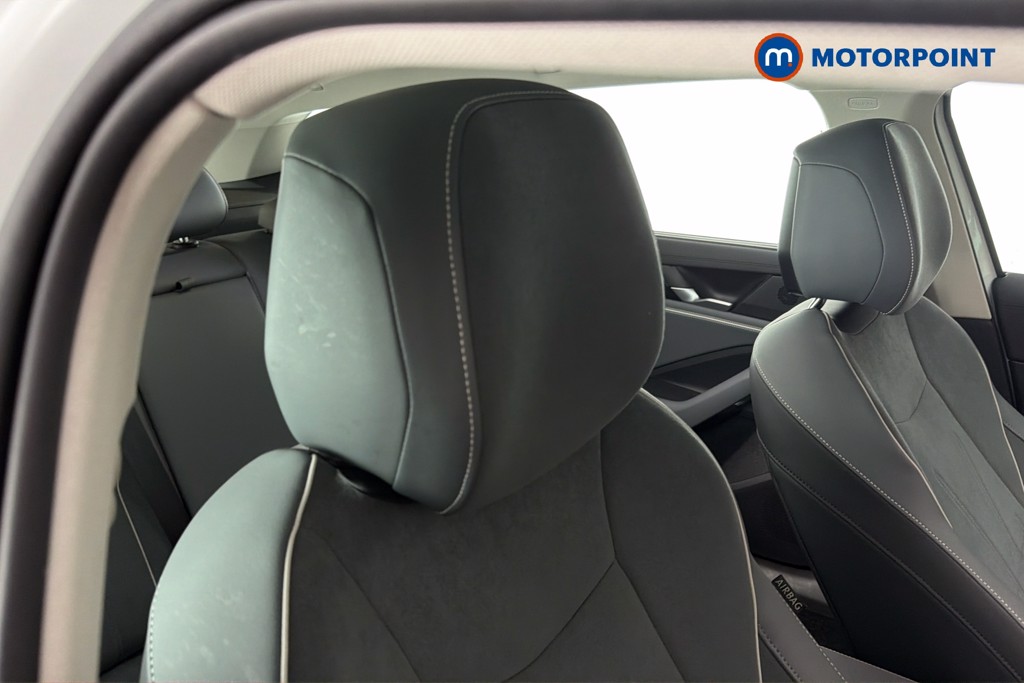Volkswagen Passat Life Automatic Petrol Plug-In Hybrid Estate - Stock Number (1632936) - 23rd supplementary image