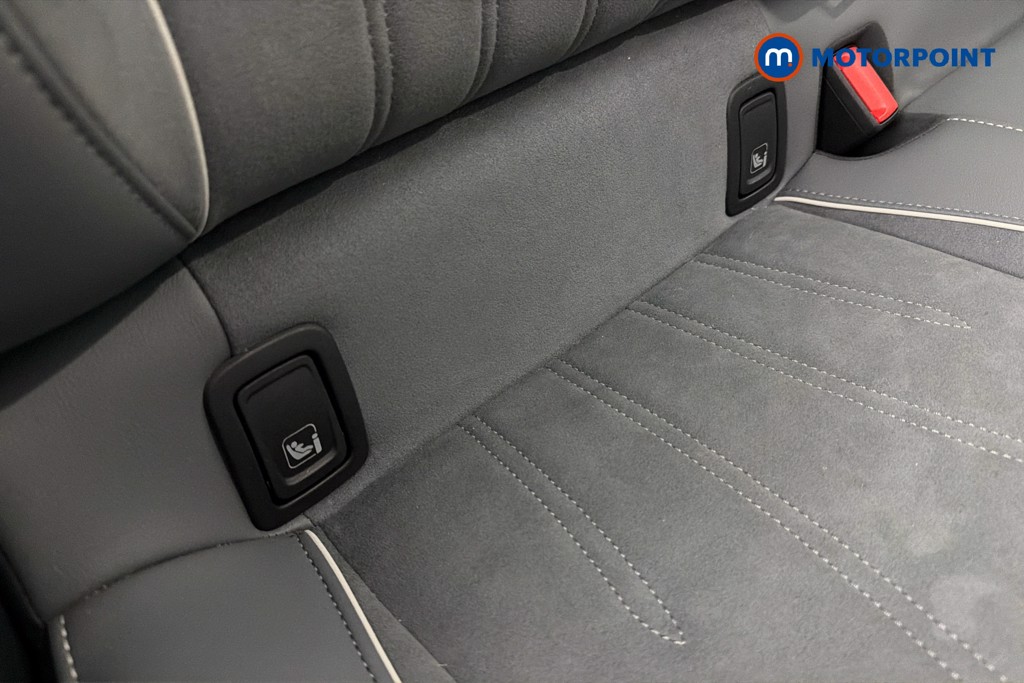 Volkswagen Passat Life Automatic Petrol Plug-In Hybrid Estate - Stock Number (1632936) - 29th supplementary image