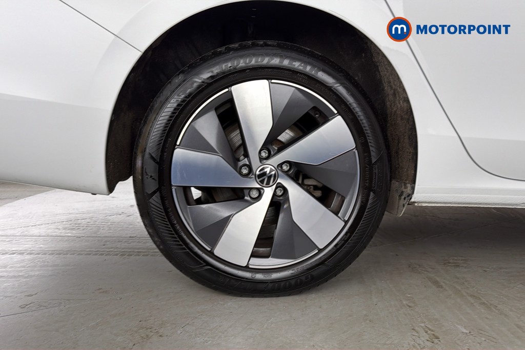 Volkswagen Passat Life Automatic Petrol Plug-In Hybrid Estate - Stock Number (1632936) - 49th supplementary image
