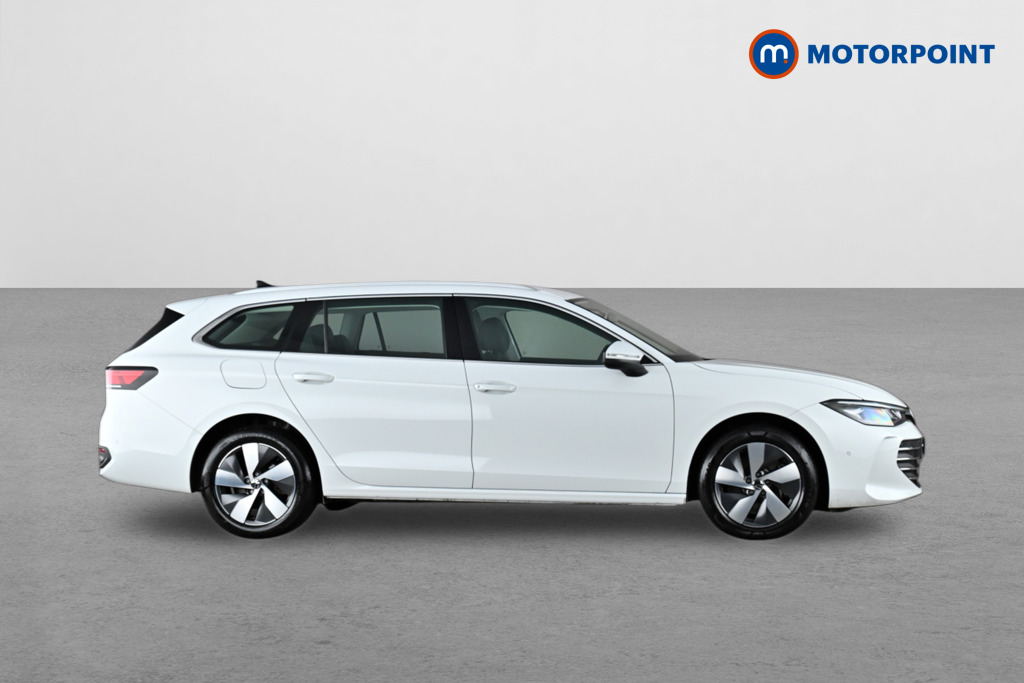 Volkswagen Passat Life Automatic Petrol Plug-In Hybrid Estate - Stock Number (1632936) - Drivers side