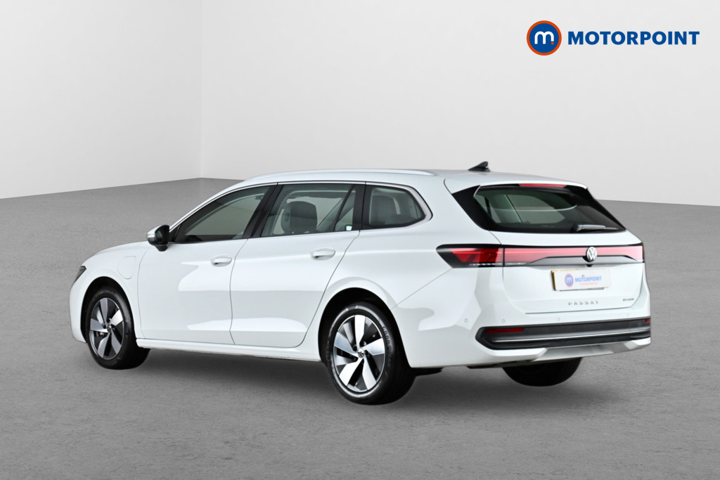 Volkswagen Passat Life Automatic Petrol Plug-In Hybrid Estate - Stock Number (1632936) - Passenger side rear corner