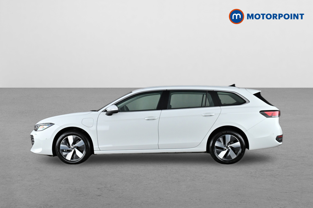 Volkswagen Passat Life Automatic Petrol Plug-In Hybrid Estate - Stock Number (1632936) - Passenger side