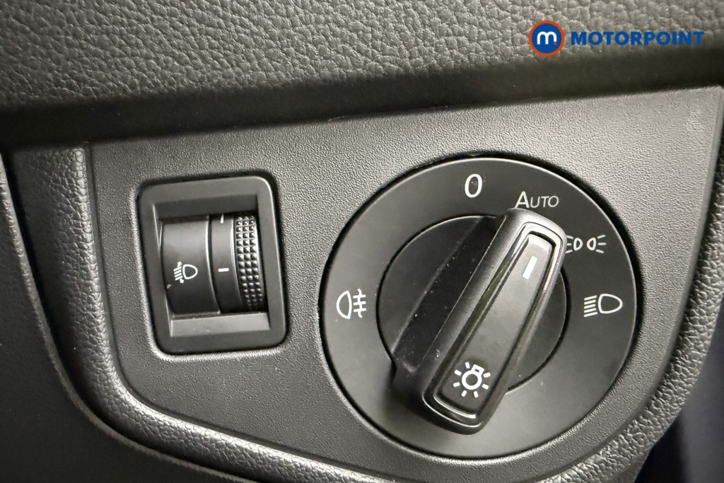 Volkswagen Polo Life Manual Petrol Hatchback - Stock Number (1633198) - 16th supplementary image
