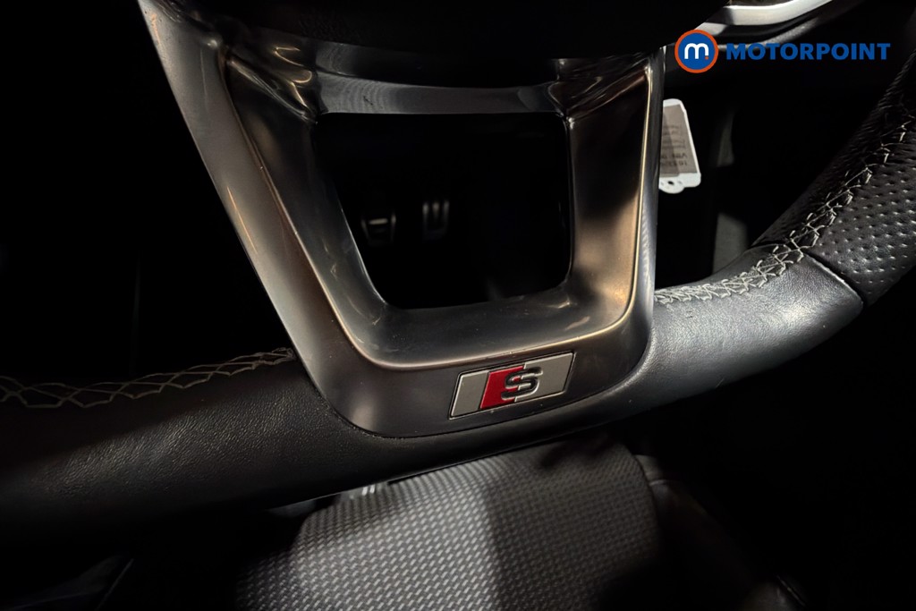 Audi Q3 Black Edition Manual Petrol SUV - Stock Number (1633299) - 5th supplementary image