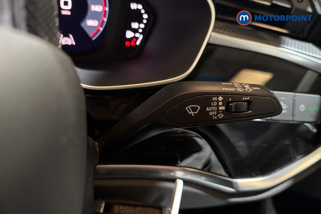Audi Q3 Black Edition Manual Petrol SUV - Stock Number (1633299) - 7th supplementary image