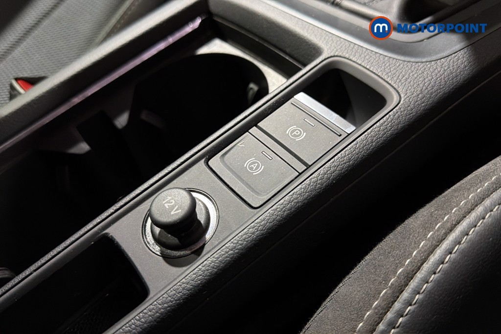 Audi Q3 Black Edition Manual Petrol SUV - Stock Number (1633299) - 11th supplementary image
