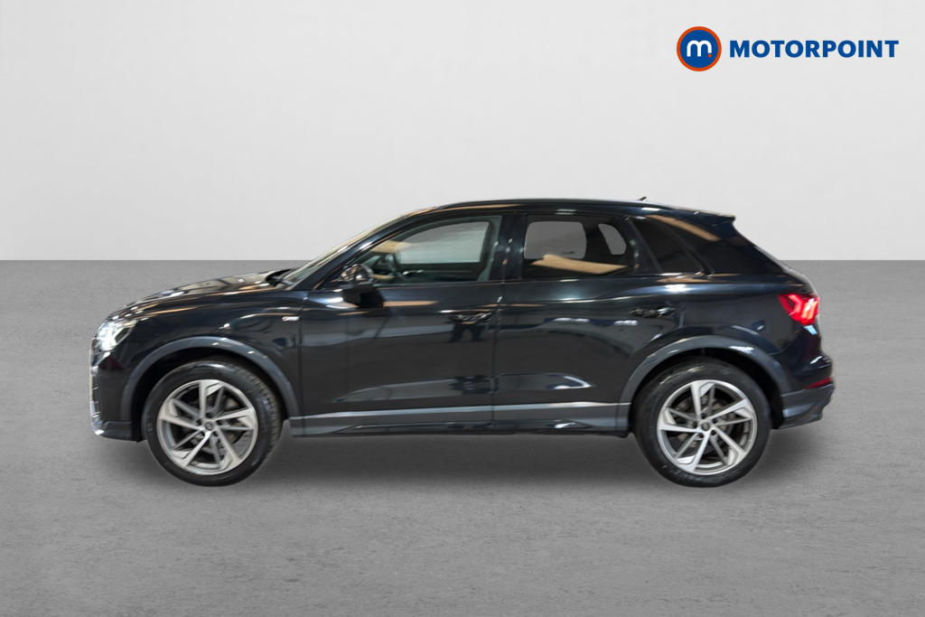 Audi Q3 Black Edition Manual Petrol SUV - Stock Number (1633299) - Passenger side