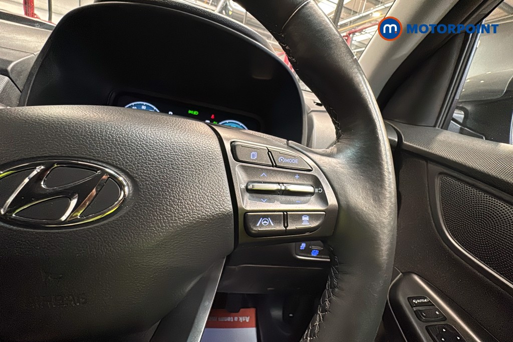 Hyundai Kona Premium Automatic Petrol-Electric Hybrid SUV - Stock Number (1633753) - 4th supplementary image