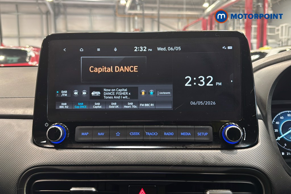 Hyundai Kona Premium Automatic Petrol-Electric Hybrid SUV - Stock Number (1633753) - 9th supplementary image
