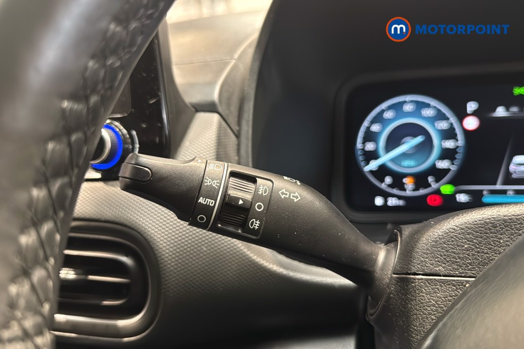 Hyundai Kona Premium Automatic Petrol-Electric Hybrid SUV - Stock Number (1633753) - 18th supplementary image