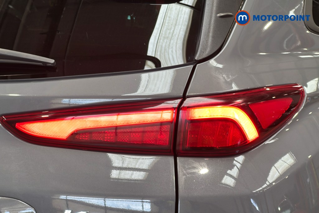Hyundai Kona Premium Automatic Petrol-Electric Hybrid SUV - Stock Number (1633753) - 38th supplementary image