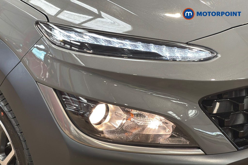 Hyundai Kona Premium Automatic Petrol-Electric Hybrid SUV - Stock Number (1633753) - 44th supplementary image