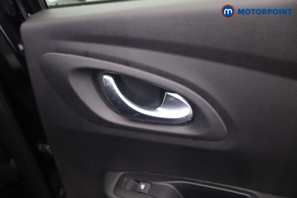 Renault Kadjar Techno Manual Petrol SUV - Stock Number (1633916) - 21st supplementary image