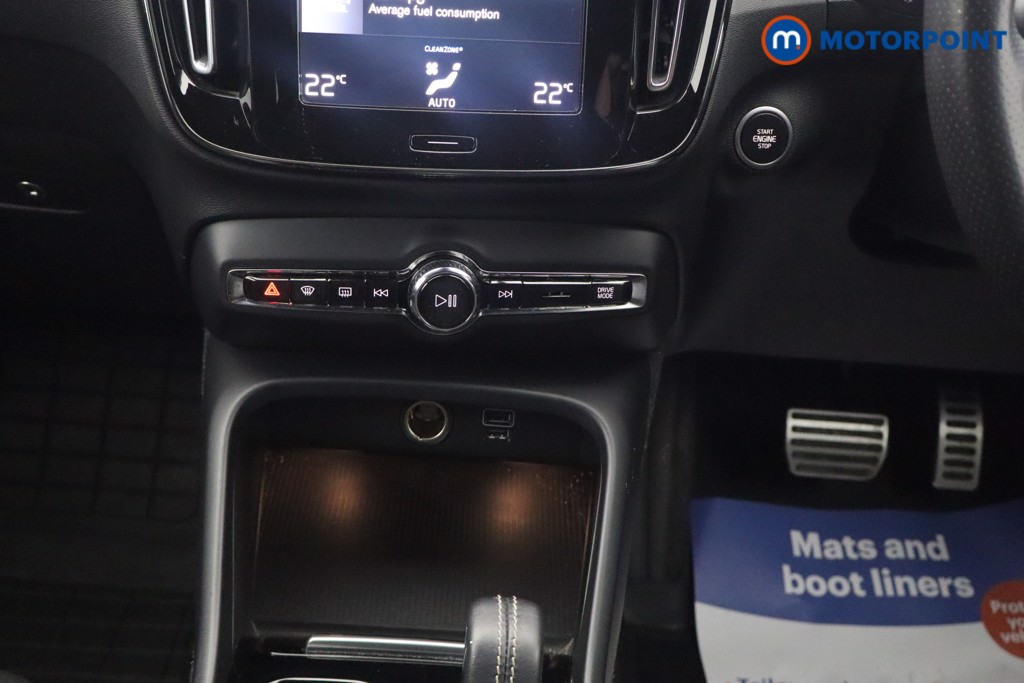 Volvo Xc40 R Design Automatic Petrol Plug-In Hybrid SUV - Stock Number (1633977) - 4th supplementary image