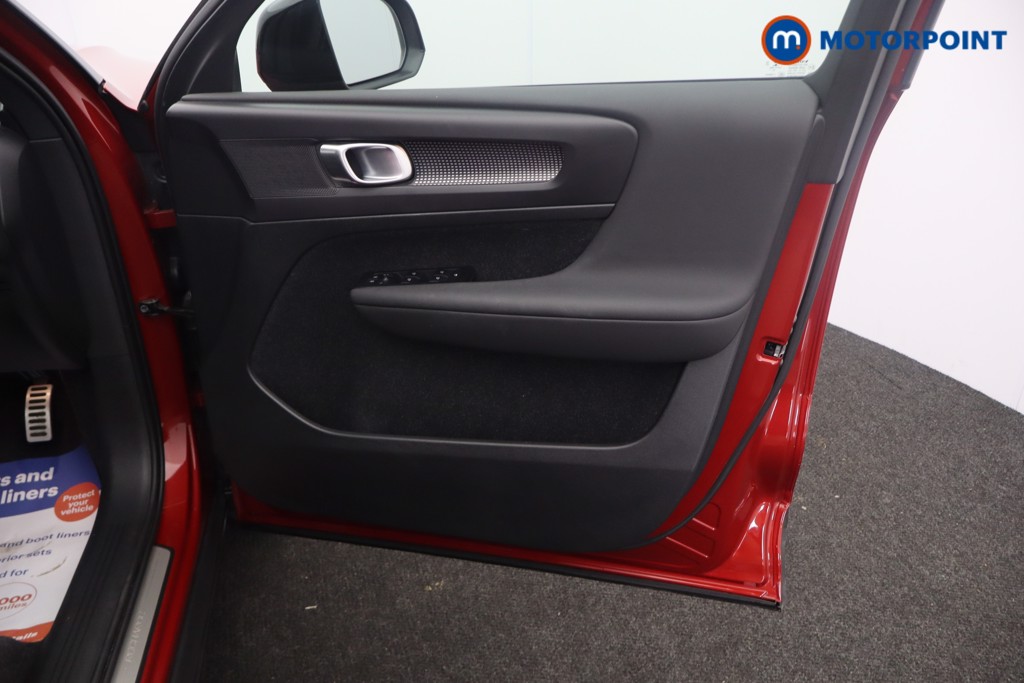 Volvo Xc40 R Design Automatic Petrol Plug-In Hybrid SUV - Stock Number (1633977) - 13th supplementary image